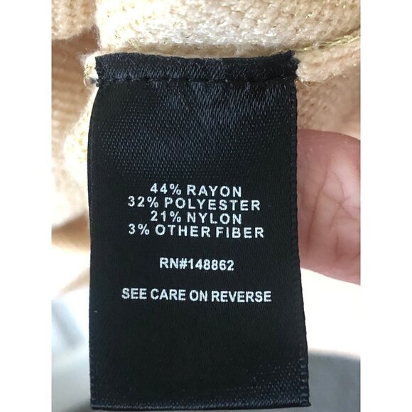 NWOT Woman's Plus Size Torrid Jacquard Pullover Hooded Sweater Ivory and Gold Si - Picture 11 of 12